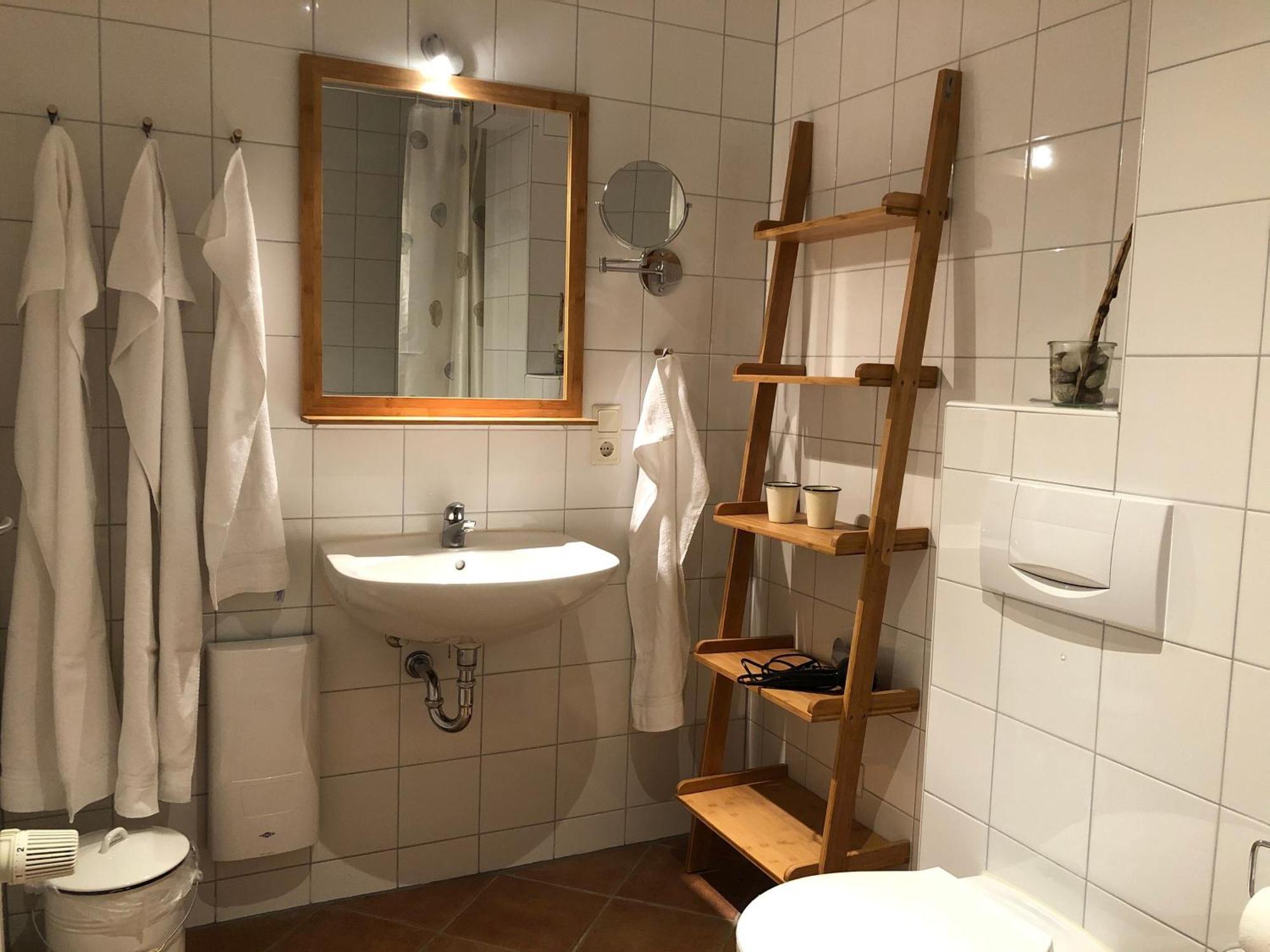 Ferienwohnung Lieblingsplatz im Reethus Putbus Exterior foto