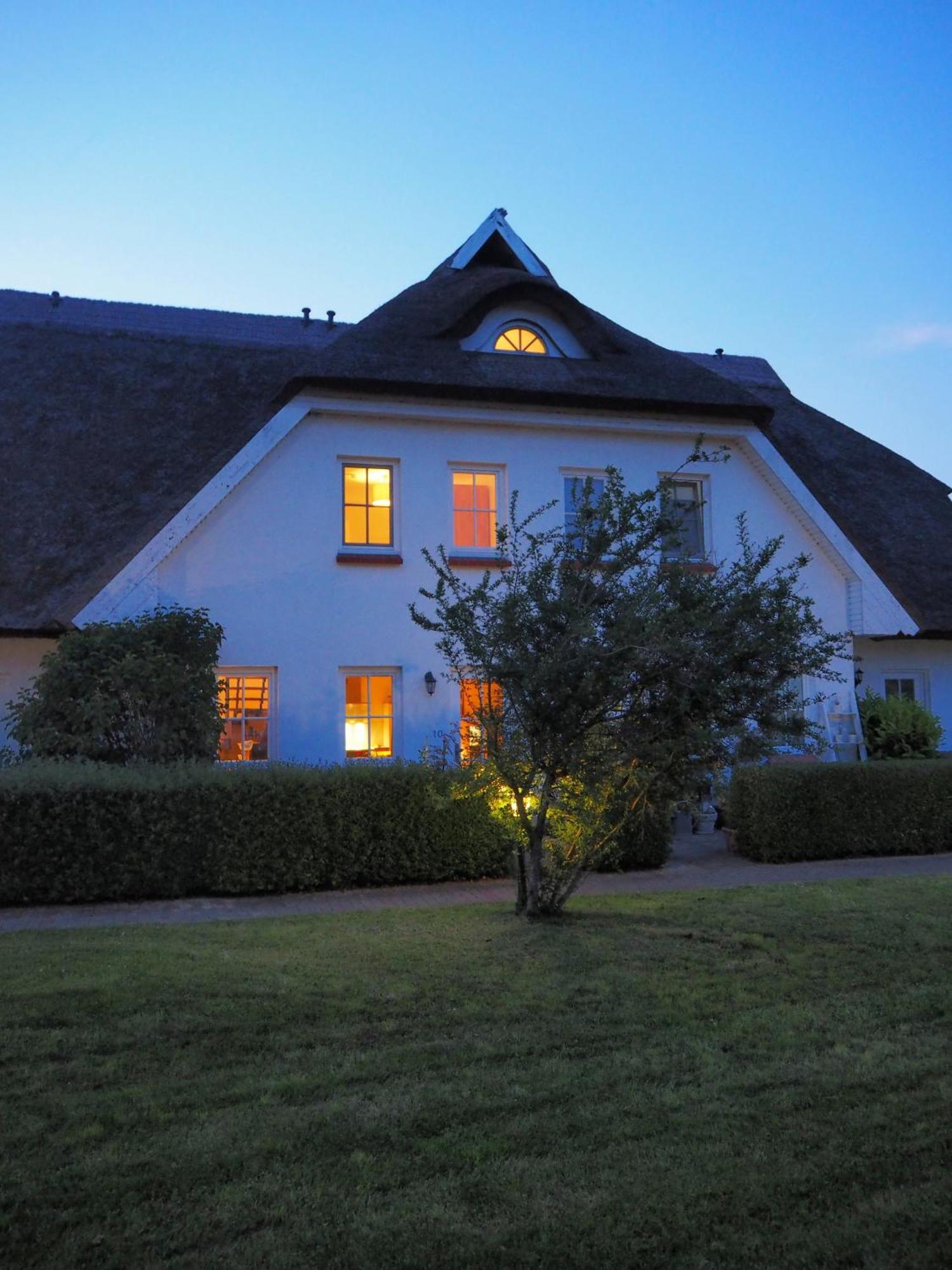 Ferienwohnung Lieblingsplatz im Reethus Putbus Exterior foto