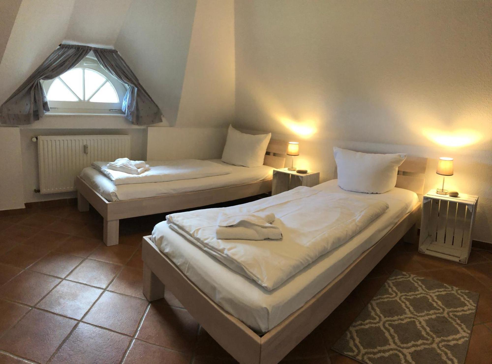 Ferienwohnung Lieblingsplatz im Reethus Putbus Exterior foto